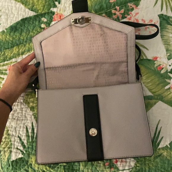 Kate spade crossbody - Picture 4 of 8